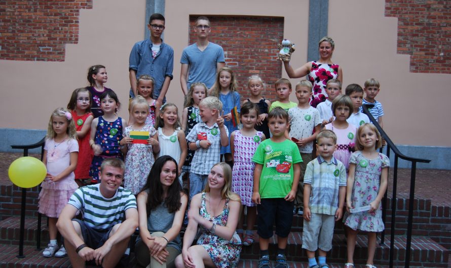 Sveikinimai su mokslo ir žinių diena