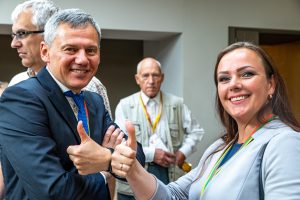 PLB XVII Seimo posėdis, Gintars Marijauskas (kairėje) BLB atstovas