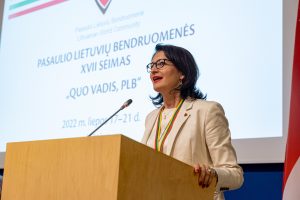 PLB XVII Seimo posėdis, naujai išrinktos valdybos, perrinktos pirmininkės Dalios Henkės sveikinimo žodis